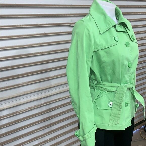 Talbots size 6 belted button up jacket - Picture 6 of 8